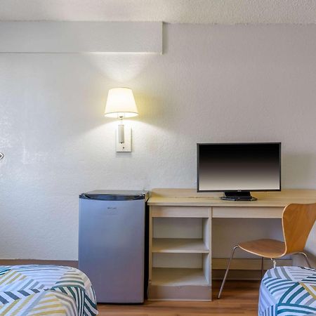 Motel 6 Hayward, Ca- Silicon Valley Gateway Eksteriør billede