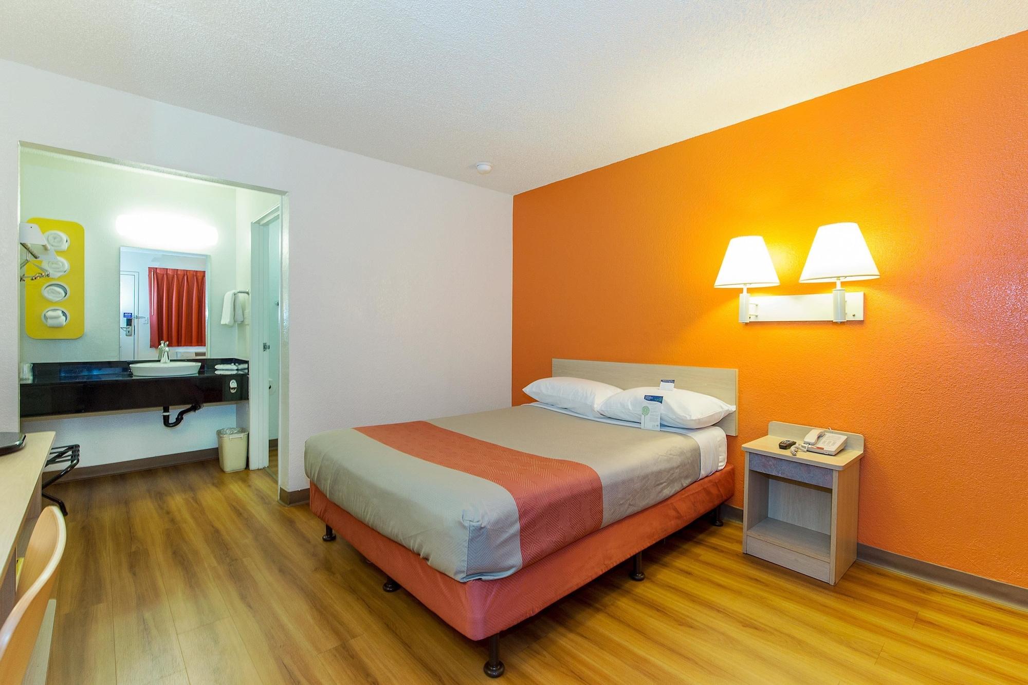 Motel 6 Hayward, Ca- Silicon Valley Gateway Eksteriør billede
