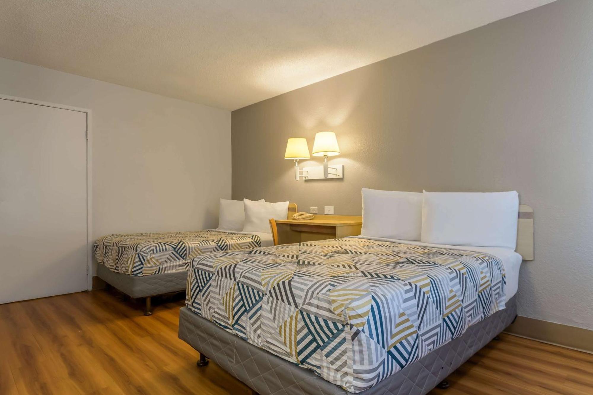 Motel 6 Hayward, Ca- Silicon Valley Gateway Eksteriør billede