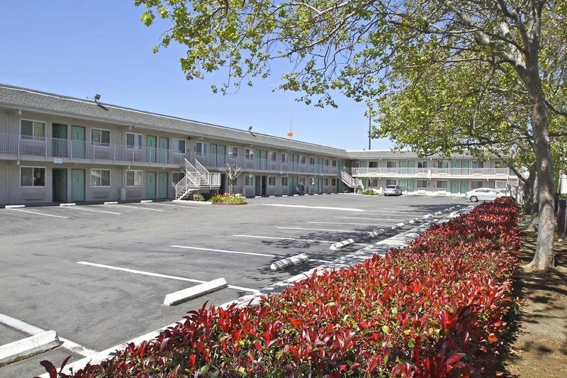 Motel 6 Hayward, Ca- East Bay Eksteriør billede